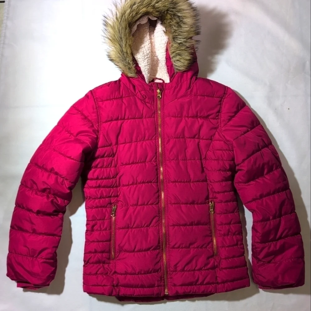 Old Navy lined. Frost Free Hooded Puffer Pink Jacket with Faux Fur Hood